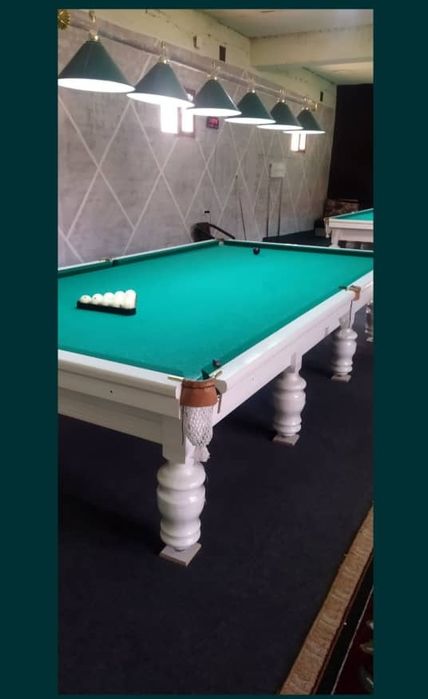 Срочно бильярд стол сотилади комплект