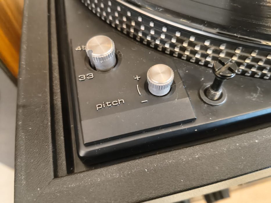 Pick-up Dual 621 Direct Drive automatic