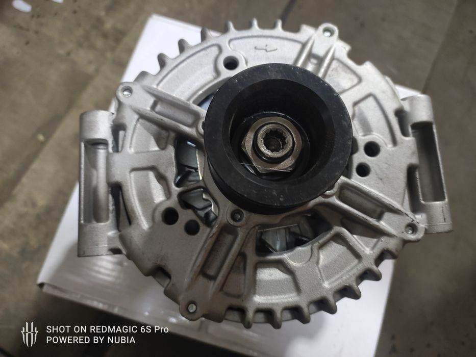 Генератор Мерседес 221