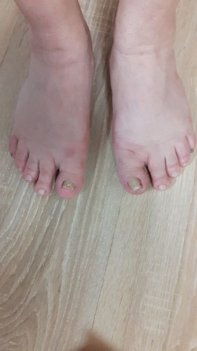 Domnesti si împrejurimi manichiura,  pedichiura la domiciliul clientei