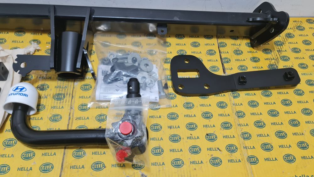 Kit nou original carlig tractare remorcare Hyundai Tucson NX4 NX4e KIA