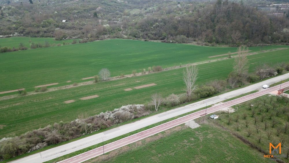 Продава се Парцел в Севлиево - 6479 кв.м за 9 €/кв.м - Снимка #1