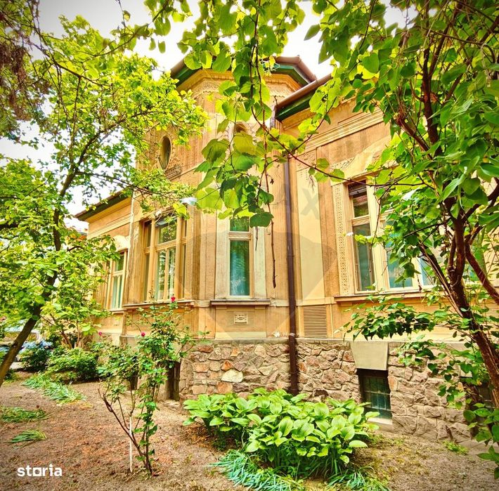 Vilă premium ultracentrală în Arad