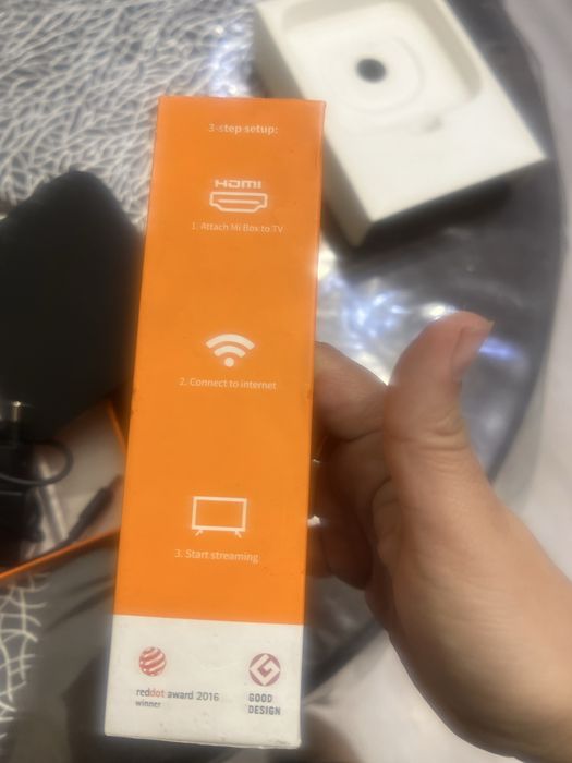 Продам  Mi бокс для телевизора