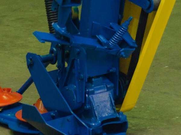 КРН-2,1БЧ, Роторная косилка, Россия