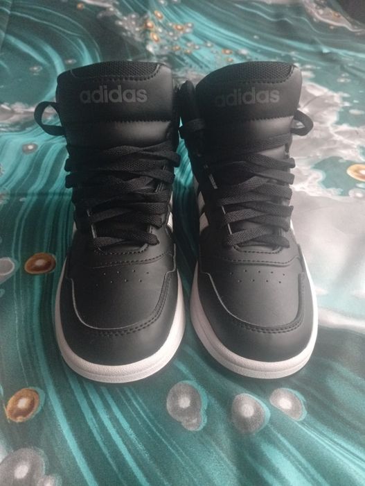 Adidas Hoops Mid