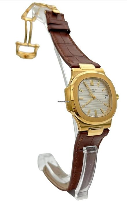 Продаются часы patek pfillipe  механические с автоподзаводом