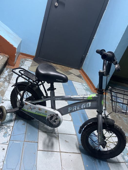 Велик детский повреждение только на седенье а так в хорошем качестве