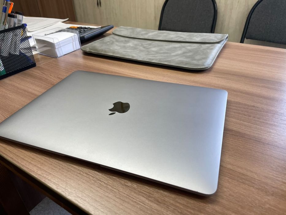 Ноутбук Macbook Air M1