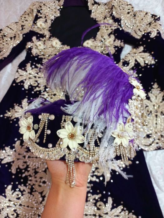 Национальный ансамбль с сваровскими украшениями