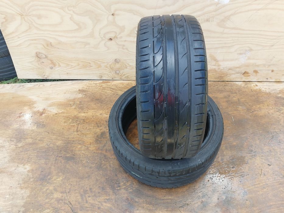 100 lei bucata! Doua anvelope de vara 225 35 r18 Bridgestone Potenza