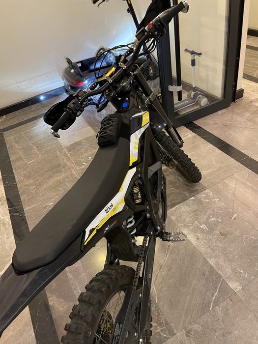 Продаю Surron Ultra Bee X новый с пробегом 600км