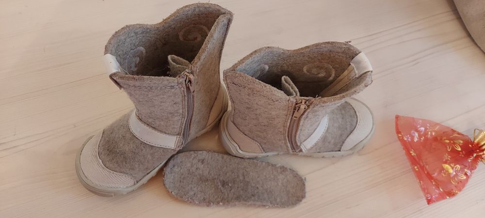 Валенки на девочку