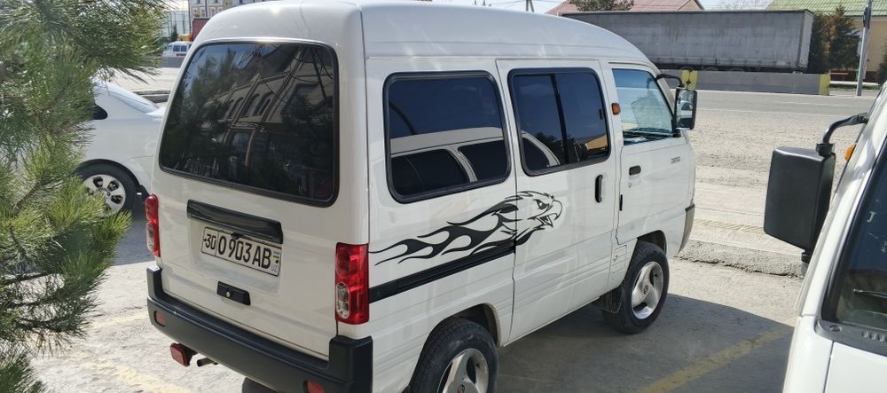 Машина отличном состоянии новая