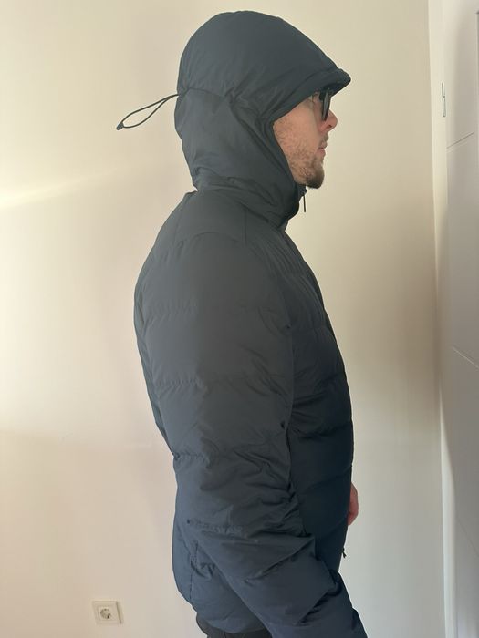 Продавам зимно мъжко яке Jack Wolfskin