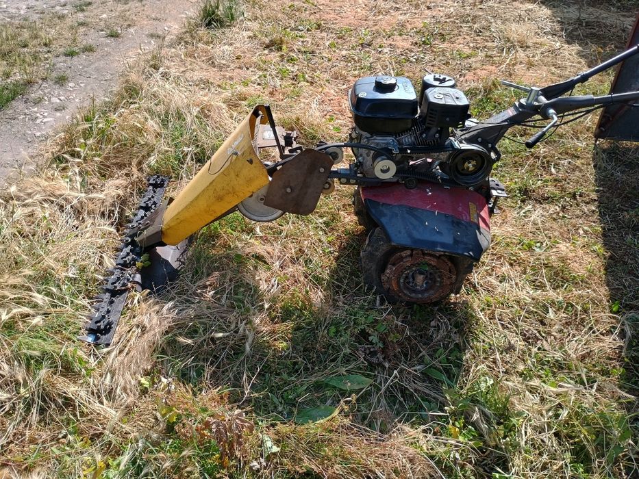 Прикачна косачка сенокосачка палцова