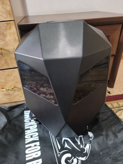 Рюкзак с лэд глазами