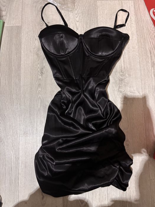 Черна Рокля с Корсет