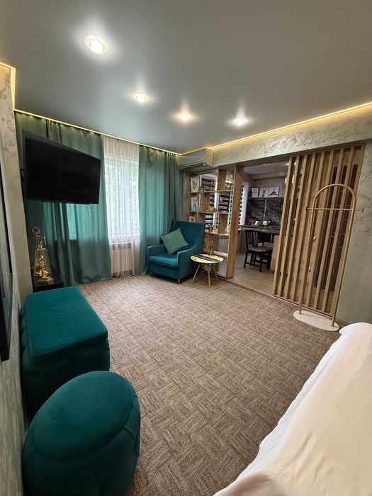 Люкс 1.5 посуточно. Тиффани.