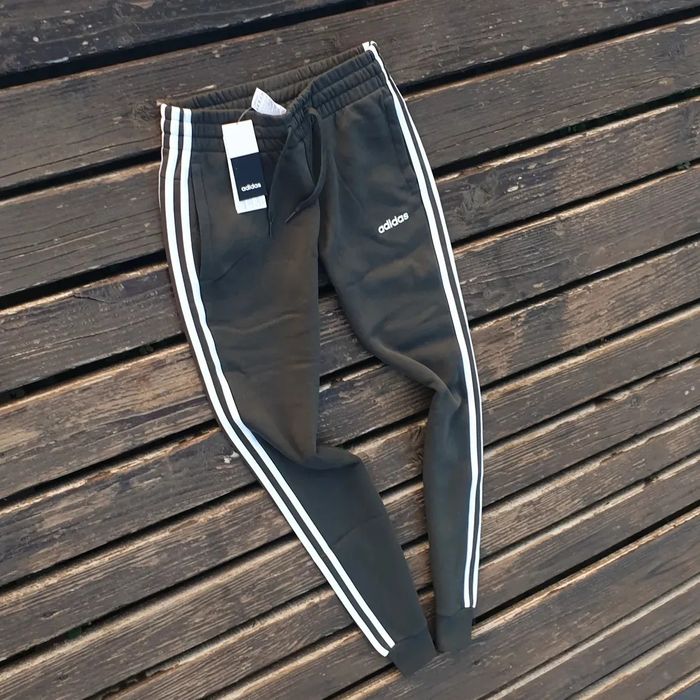 Долнище Adidas размер 34 зелен цвят памучна материя висока талия