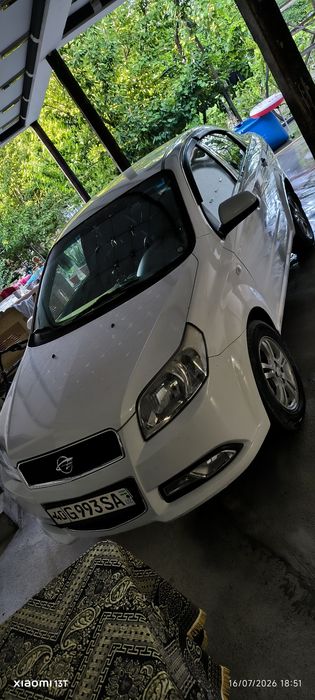 Holati yaxshi toza ravon 2 yevro variant