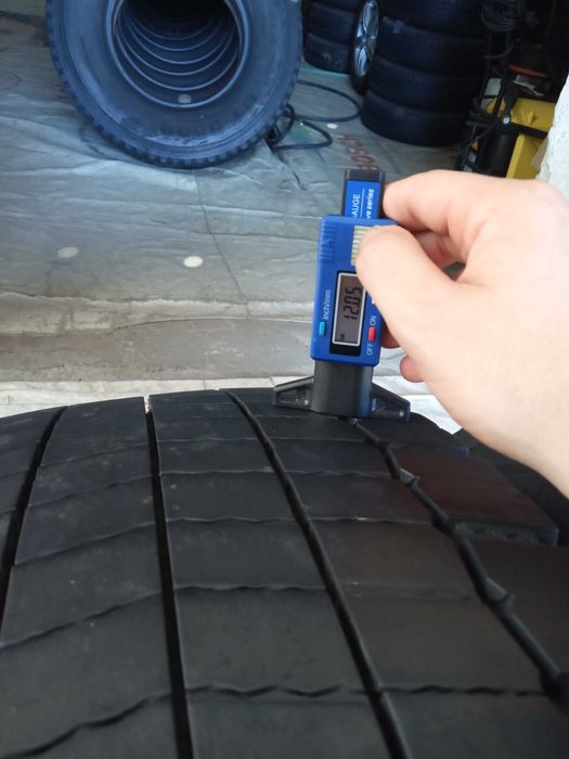 4 товарни гуми 285/70R19.5 Continental Hybrid HD3 146/144M M+S DOT2020