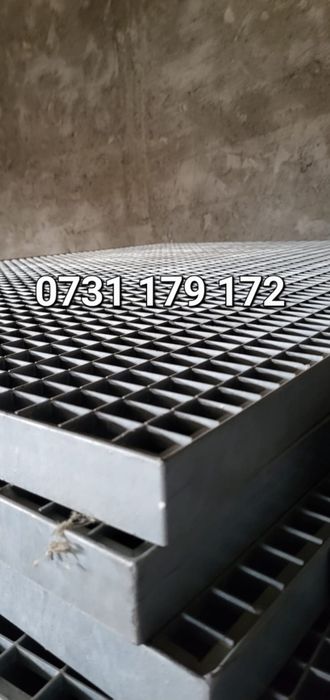 Grilaje zincate trepte