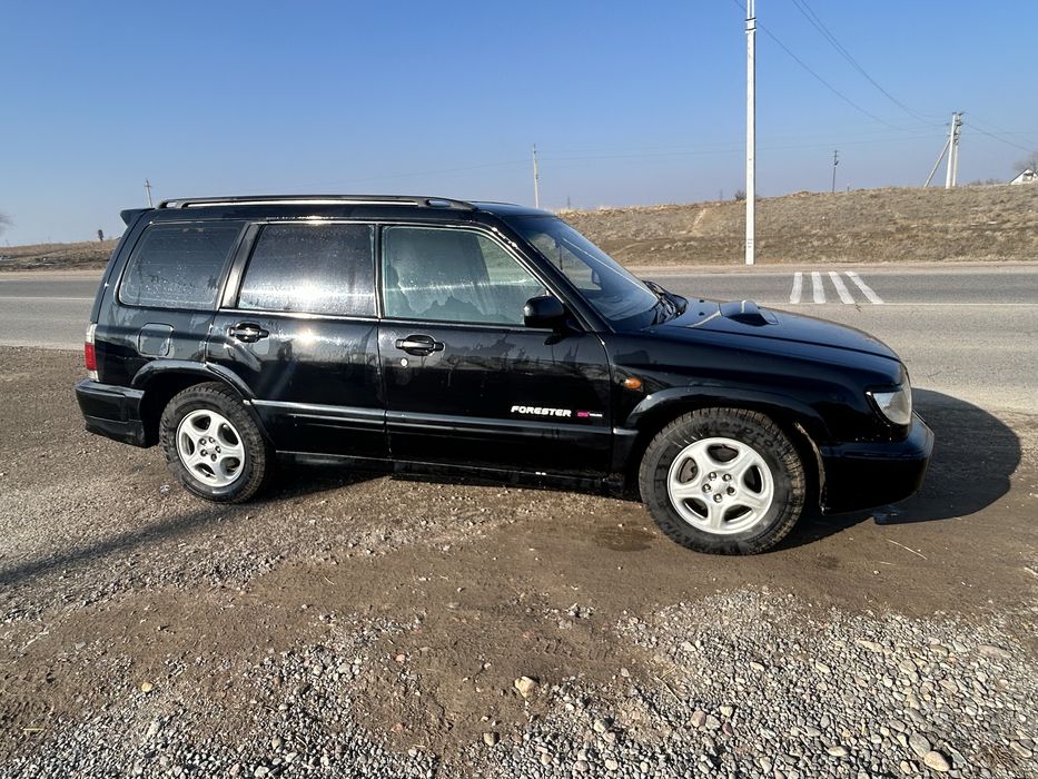 Субару форестер SF5