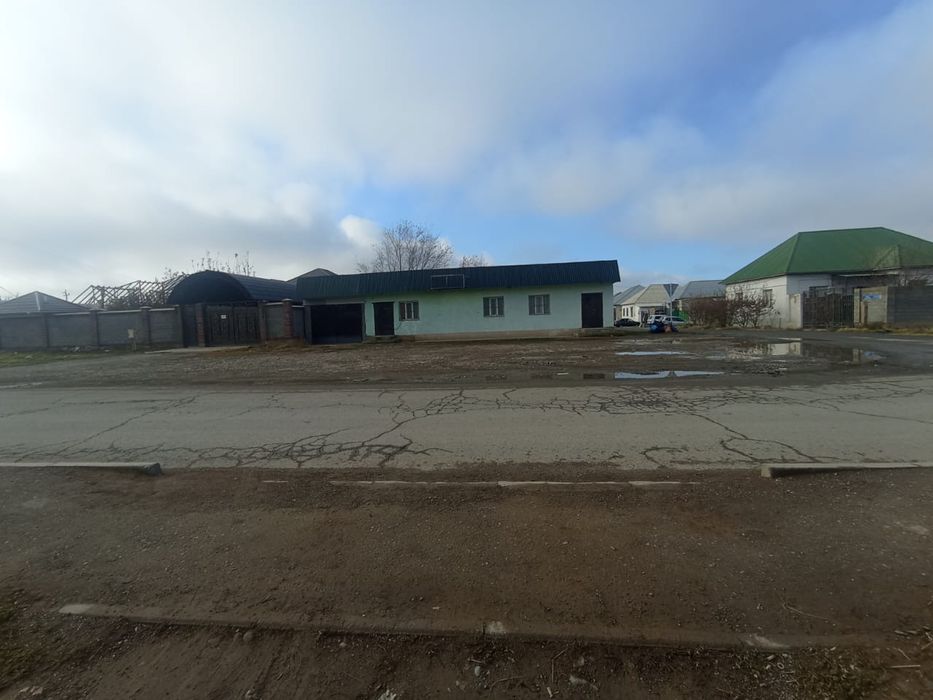 Самал 3 гараж жалға беріледі.