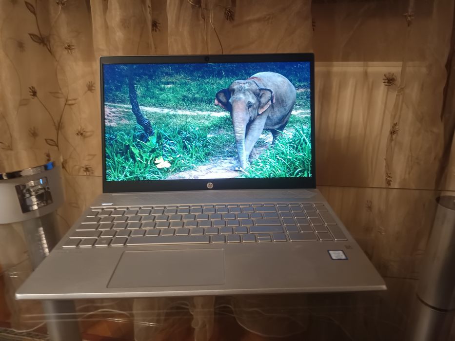 Laptop HP Pavilion i5 - Gen 8