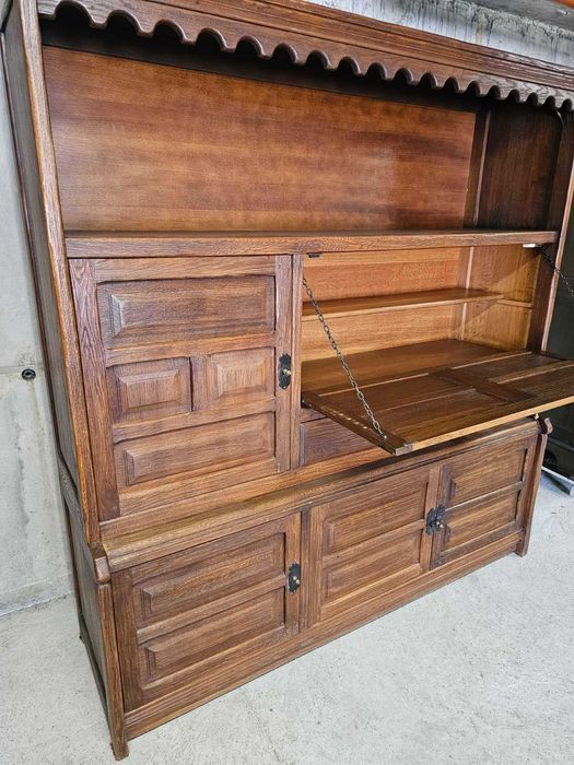 Масивна дъбова секция (уникална изработка)