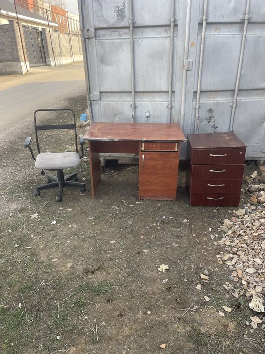 Отдам бесплатно мебель