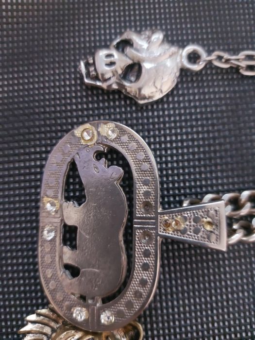 Цепи в количестве 4 штук