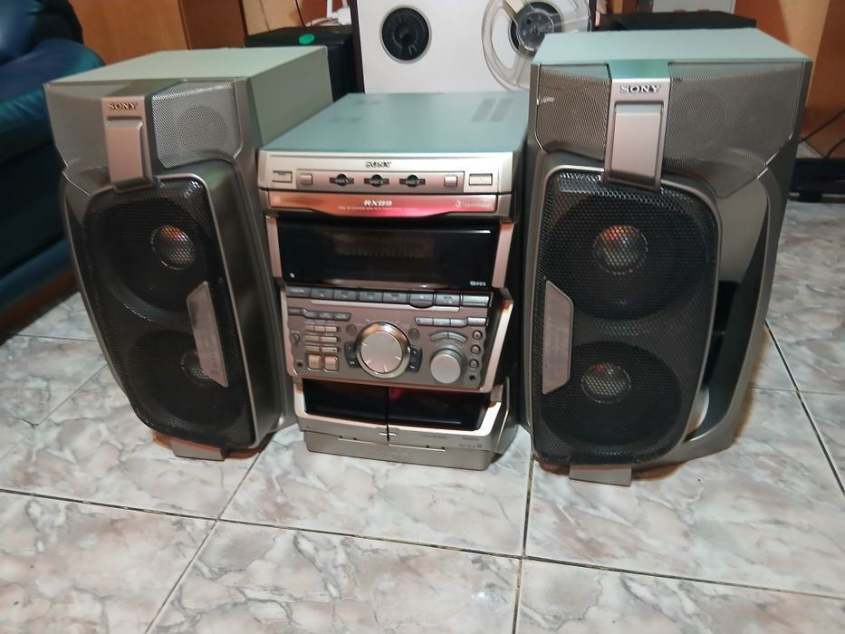 Combina sony mhc-rxd9