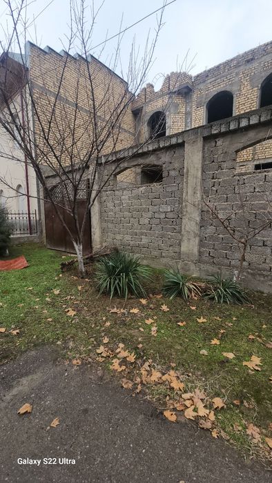 Саниф, продаётся Евродом каробка в элитной махалле 7-соток