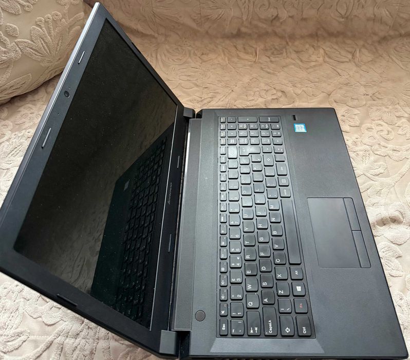 Laptop Lenovo 15.6'' B51-80
