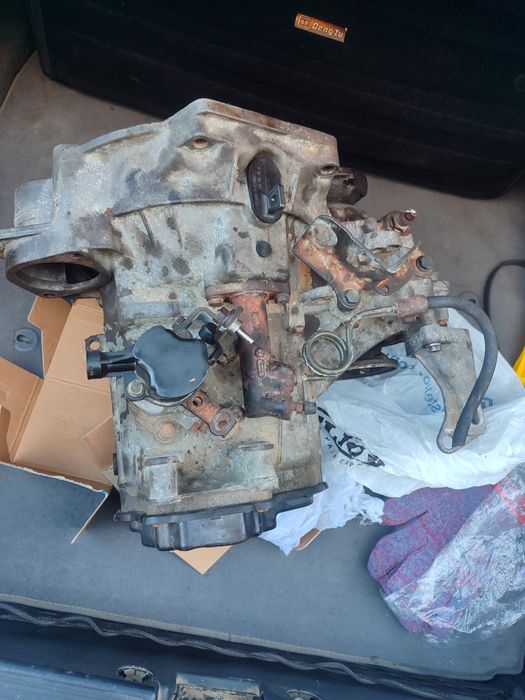 Продам коробка на пассат Б3 Б4