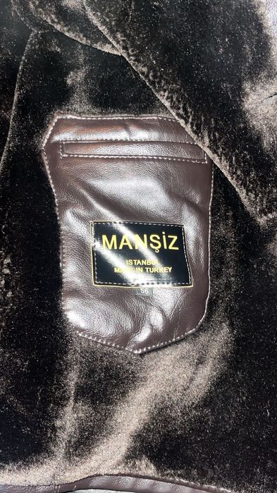 Куртка кожаная с натуральным мехом, размер 56 б/у