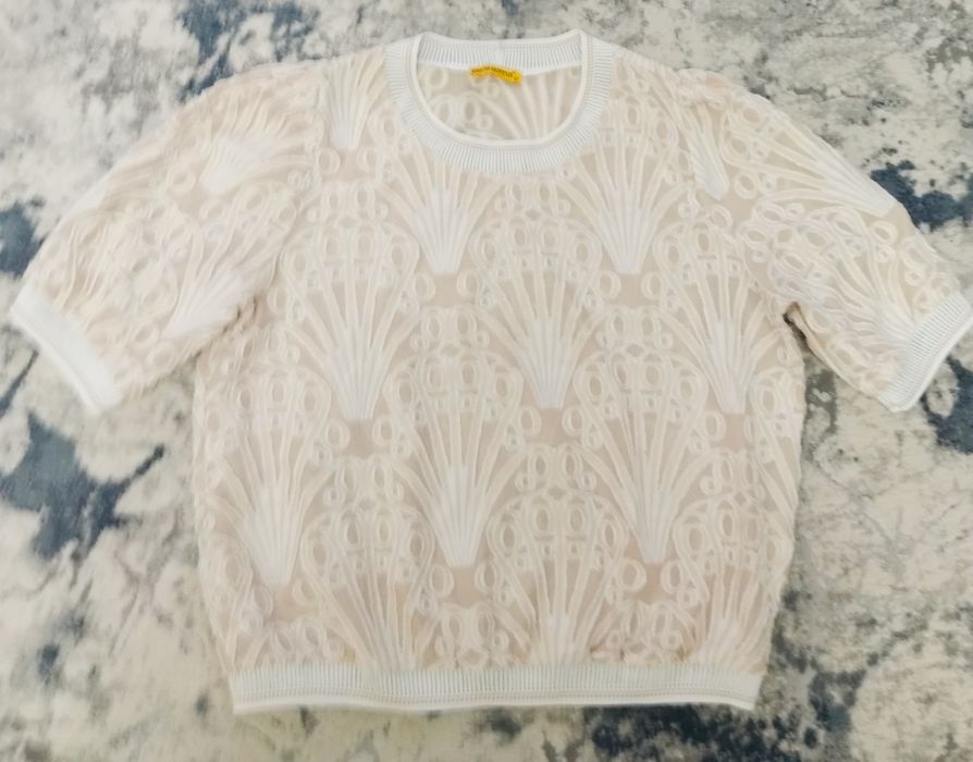 Разбираю гардероб.Все вещи фирменные, одетые пару раз.р 48-58.