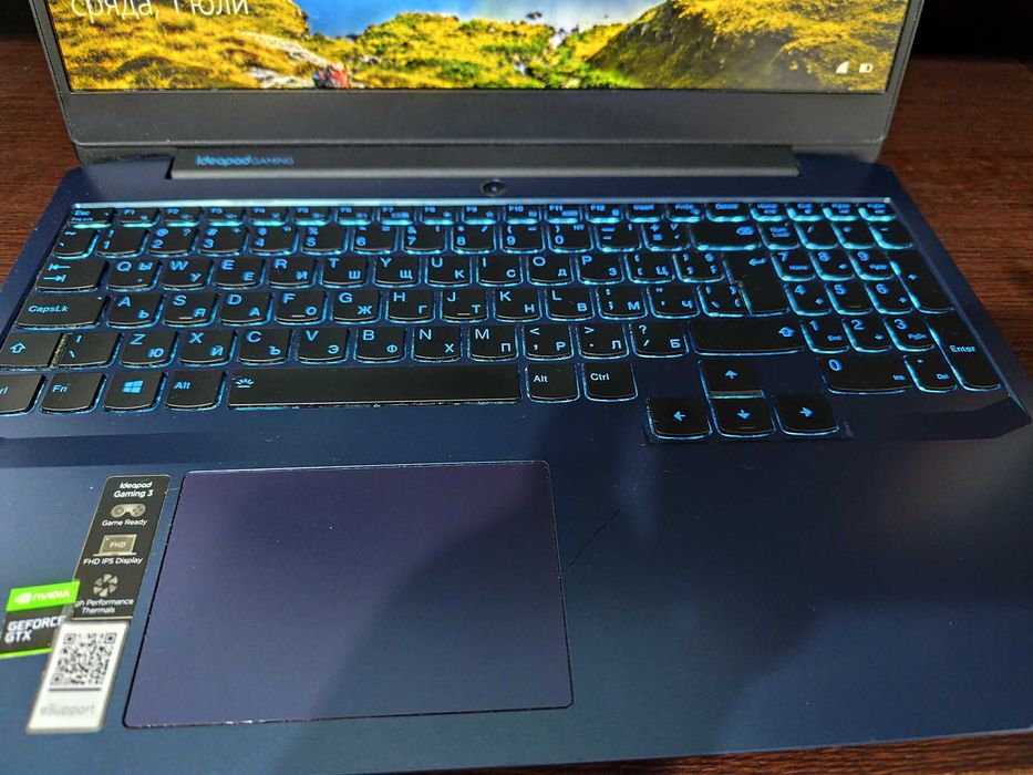 Lenovo IdeaPad Gaming 3 15.6" i5-10300H GTX 1650 16GB 512GB SSD
