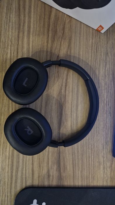 Наушники Jbl 710 bt
