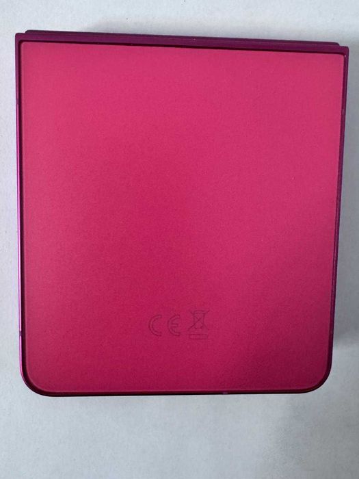 Schimb Samsung Galaxy  Z Flip 7 CoralRed 12GB RAM 512 GB