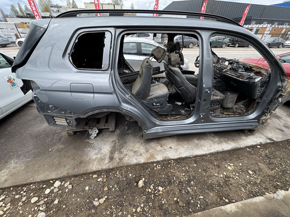 BMW X7 4.0d части