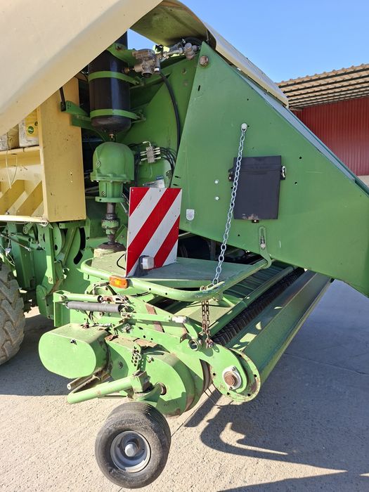 Baloti paie dreptunghiulari mici si mari/presa/balotiera KRONE big pack/tract0r deutz 275cp