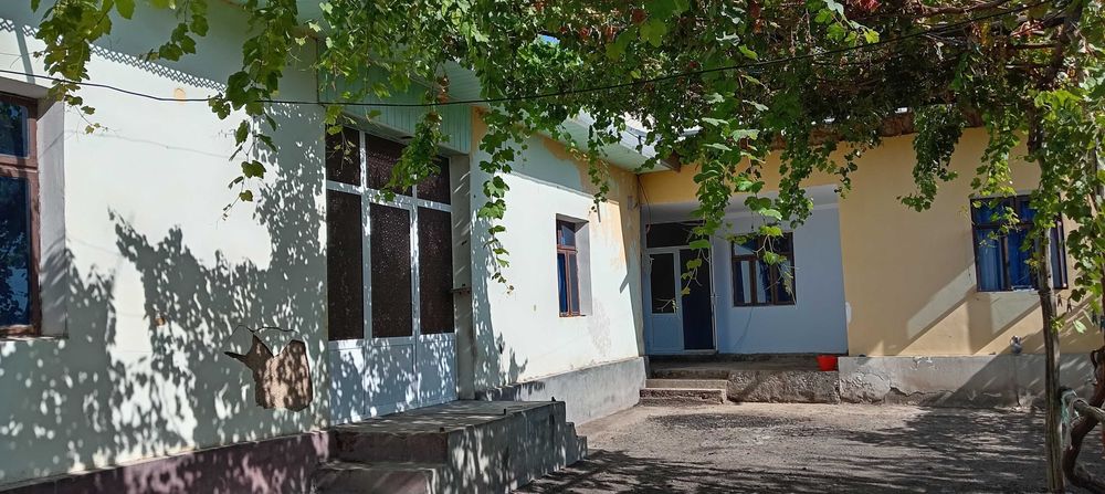 Uy sotiladi kelishilgan narxda sifatli uy
