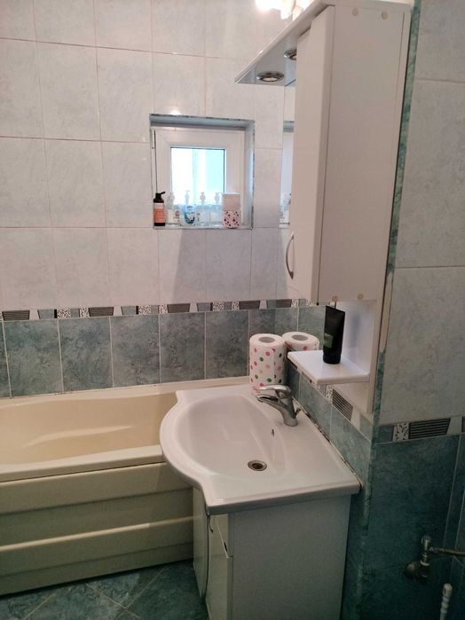 Vând apartament 3 camere Brădet