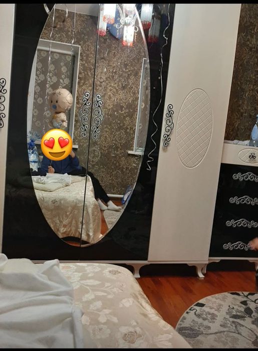 Спальный гарнитур