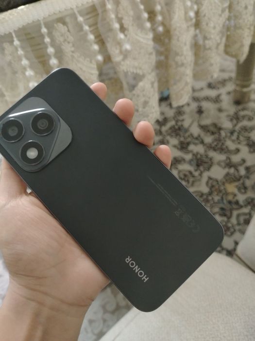 Honor 400 lit karobka