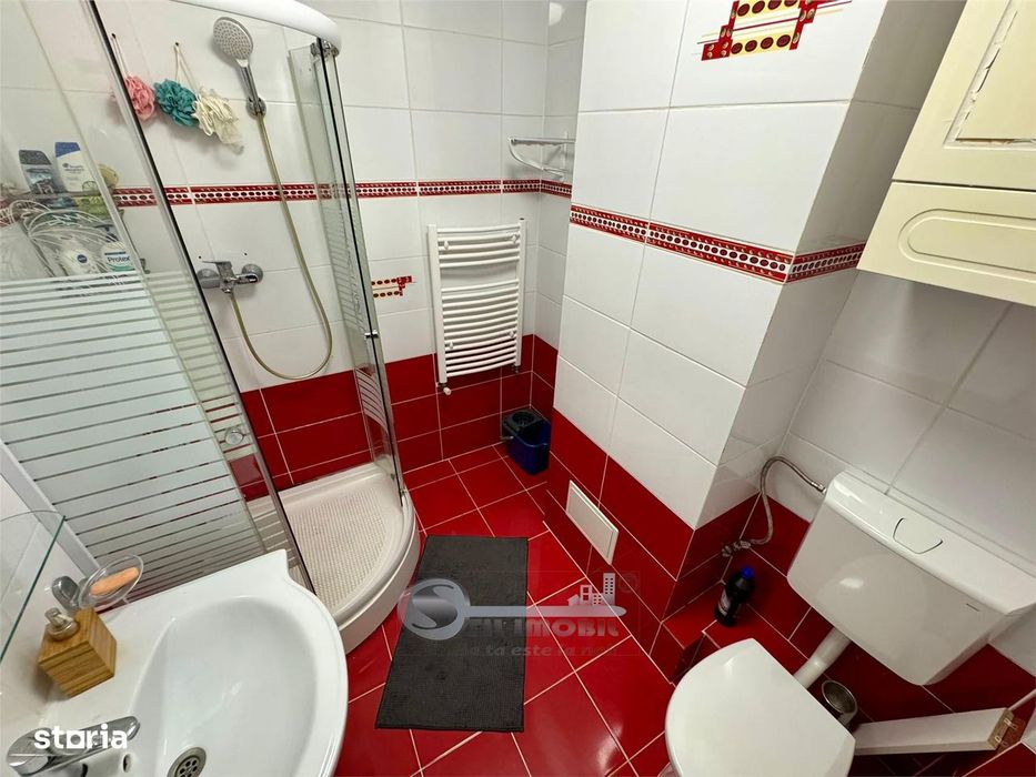 Apartament 3 camere CD, 74mp, et.3, Păcurari