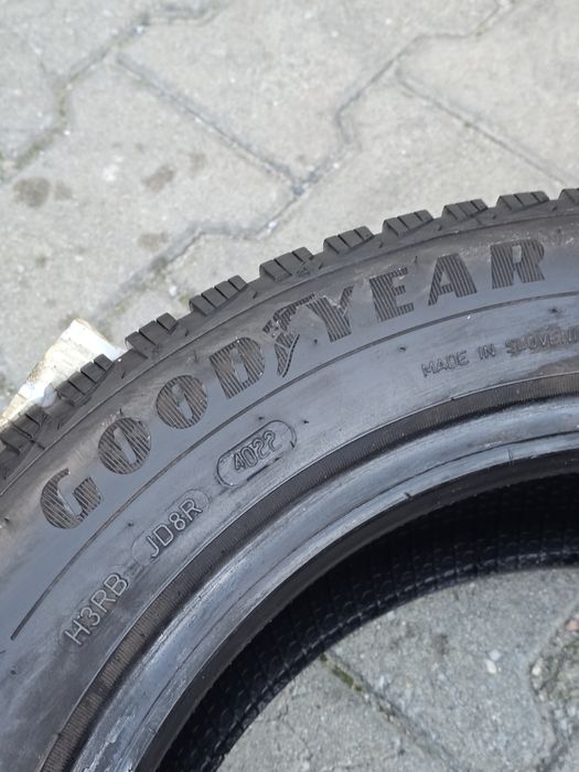 195 60 15 good year